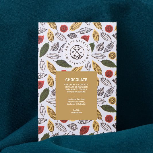 Milk chocolate 51% cocoa with roasted cashews, La Carrera, El Salvador